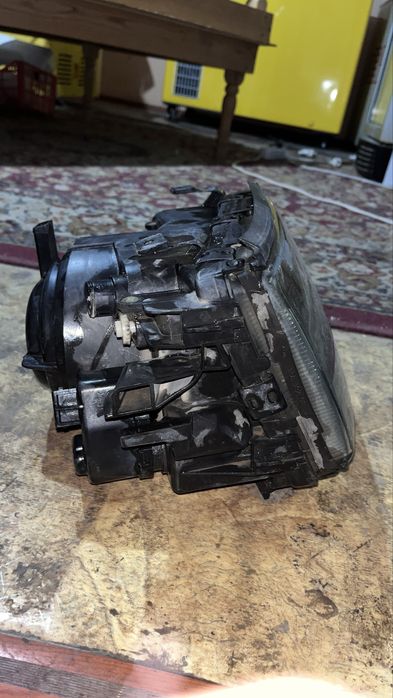 Фары на ауди с 4 оригинал хелла