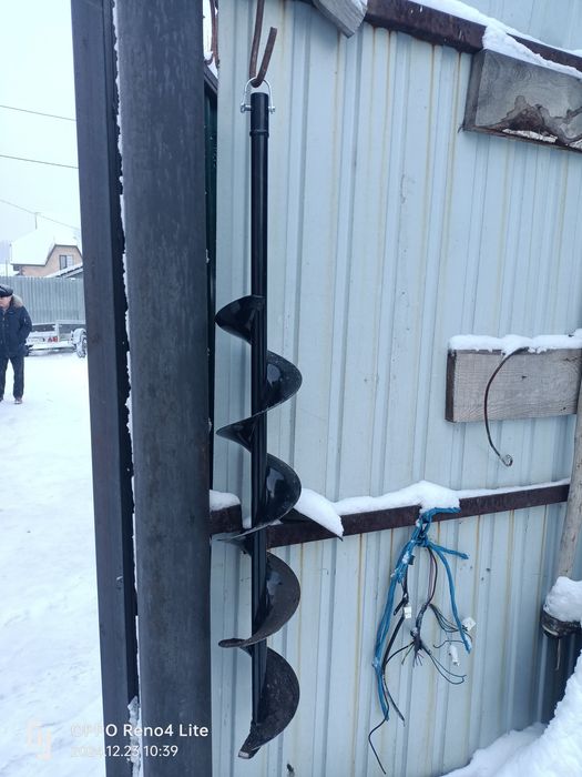 Продам ледобур ямобур