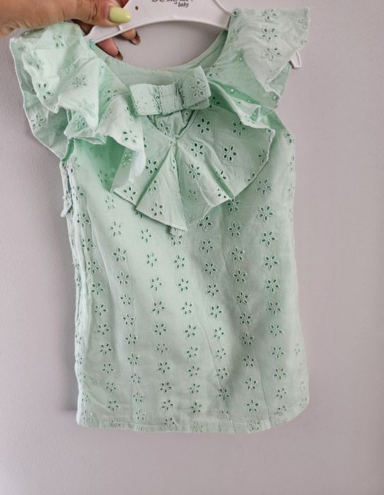 Детски рокли за момиче на Guess (12 и 24 месеца)