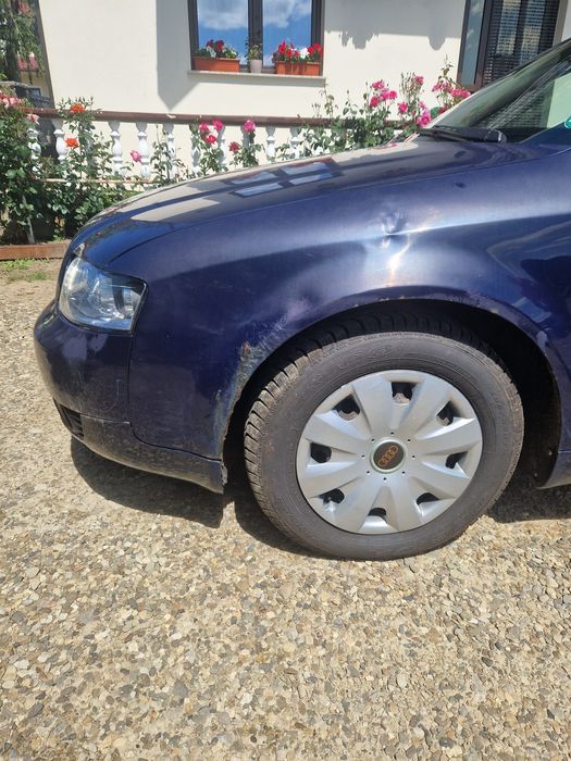 AUDI A4 Avant 2004 — imagine 2