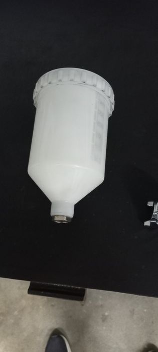 Ударен пистолет и бояджийски пистолет