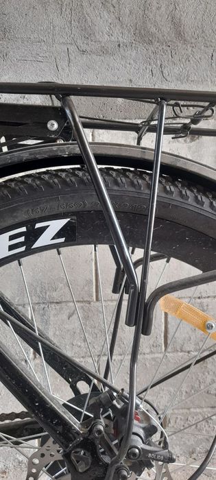 VELOSIPED Suv idishi va Nasosi bor