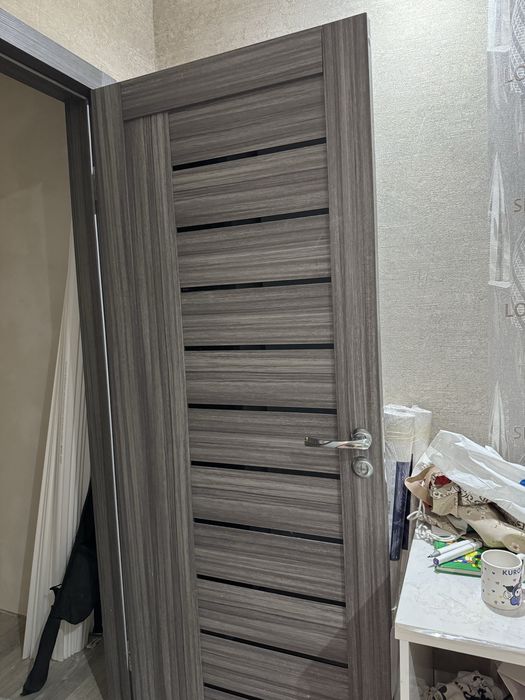Продам 4 двери межкомнатные
