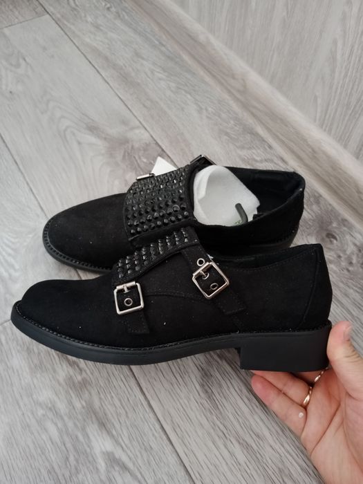 Продам обувь весна