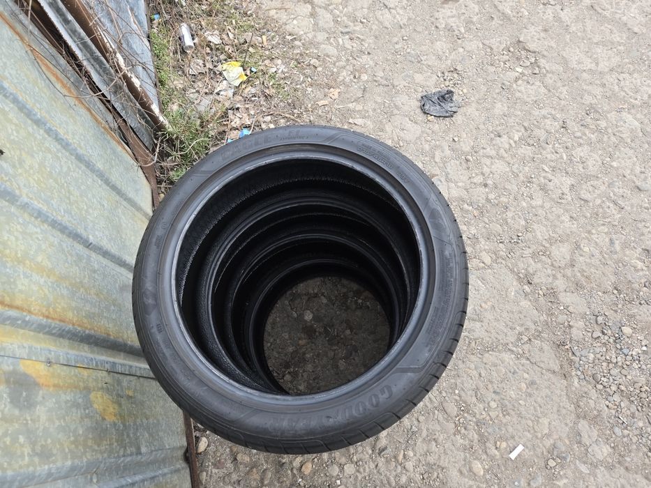 4бр. 215 45 18 Goodyear летни.