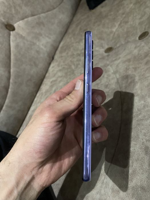 Samsung A32 ideal aybi yoq k/d bor