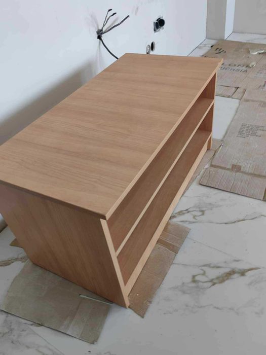 Кухненска маса, холова маса,тв маса, стол 4бр.