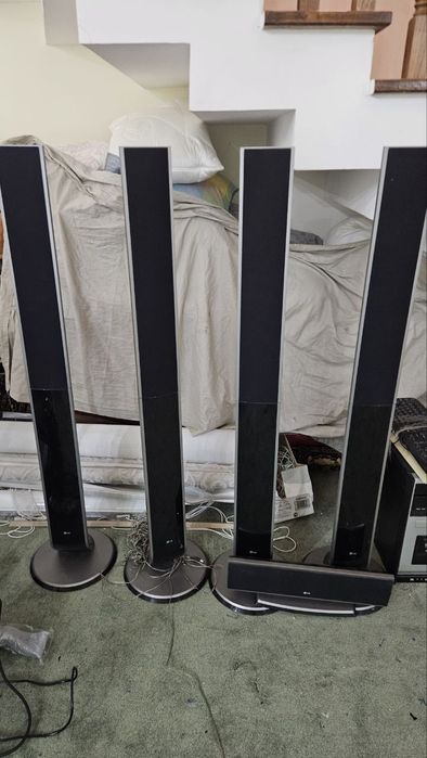 Динамики от домашнего кинотеатра LG