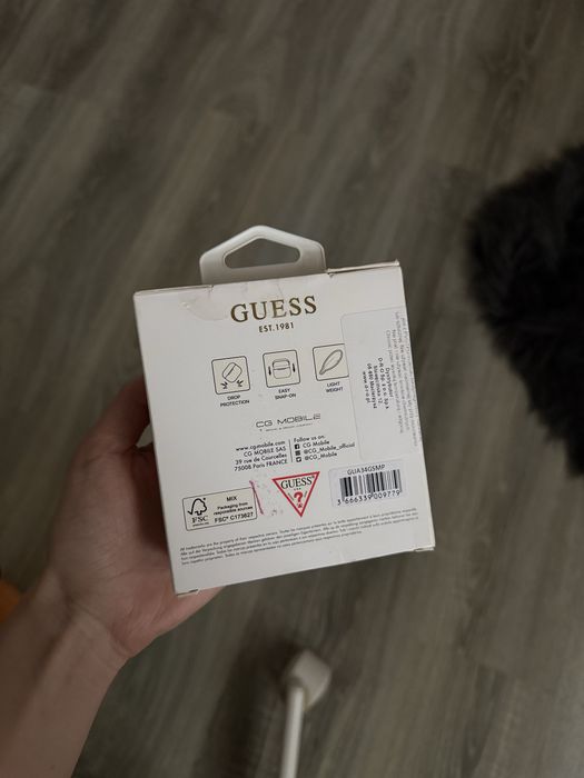 GUESS калъф за airpods 3