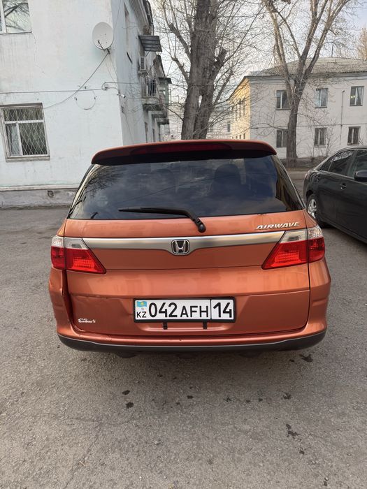 Автомашину Хонда аирвэй