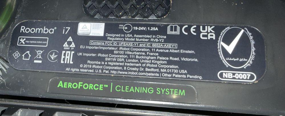 Прахосмукачка робот Roomba i7