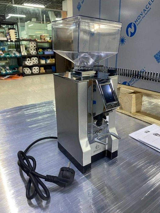 Кофемолка Mignon Bravo 16CR серая