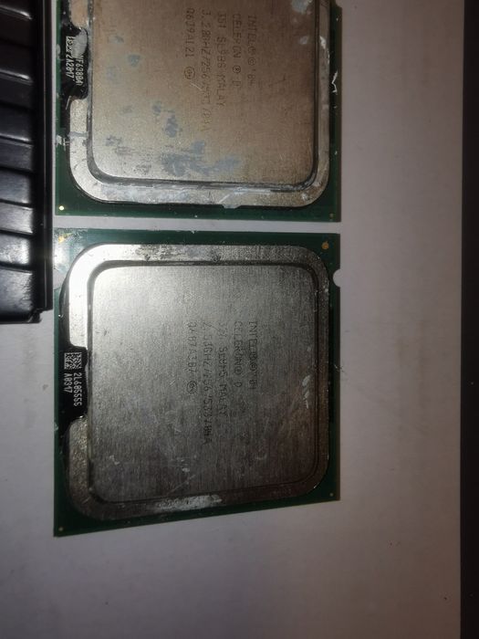 RAM și CPU – 4 lei/bucata