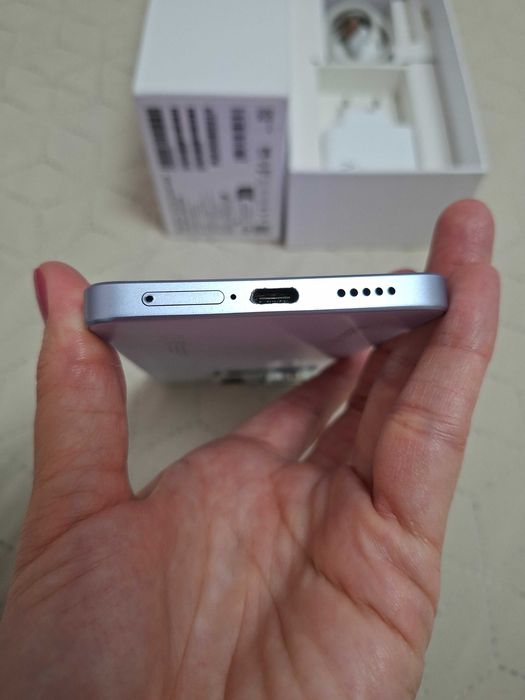 Телефон Redmi Note 13 pro