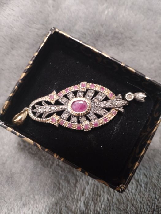 Висулка злато и сребро