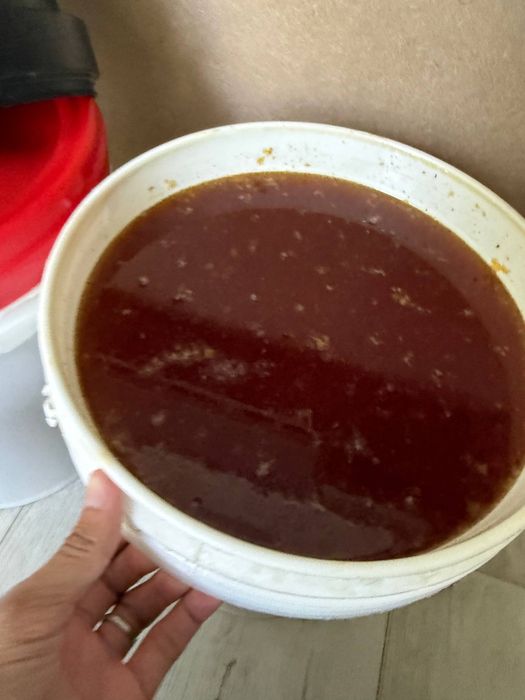 Qirg'iziston o‘rmon asali