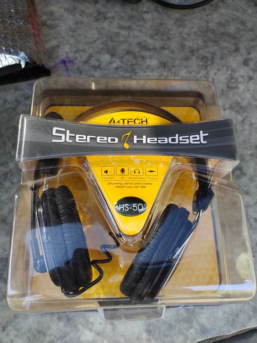 Гарнитура A4Tech HS-50 черный 2.4 м