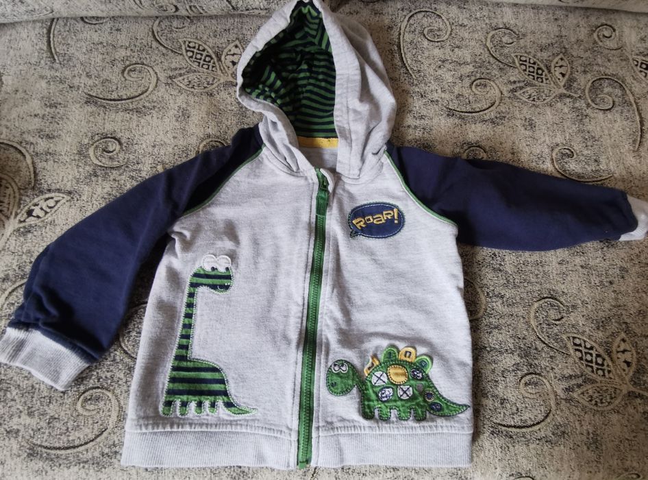 Връхни дрехи размер 86