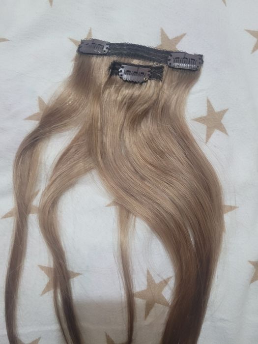 Изкуствена коса на треси