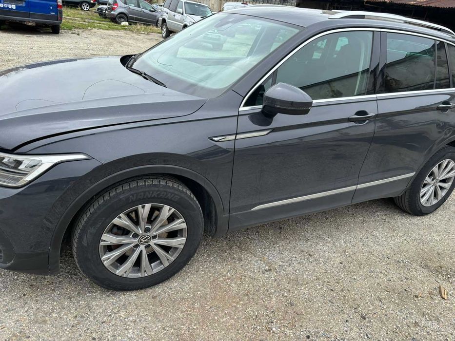 VW TIGUAN на части