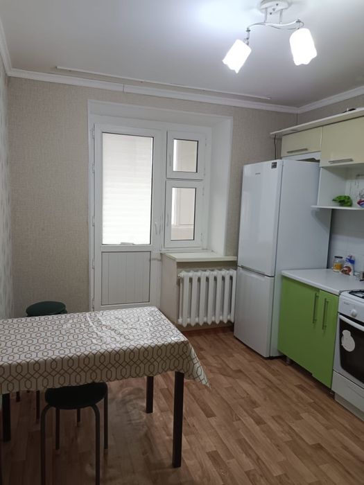 Сдаю 3 комнатную квартиру