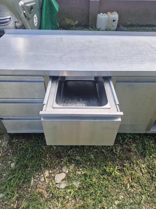 Mobila de inox bucatarie sau streetfood