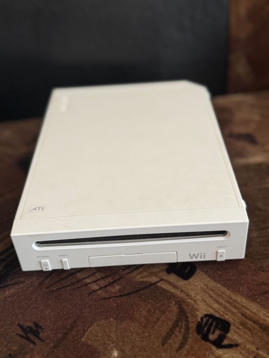 Wii Nintendo cu 3 jocuri