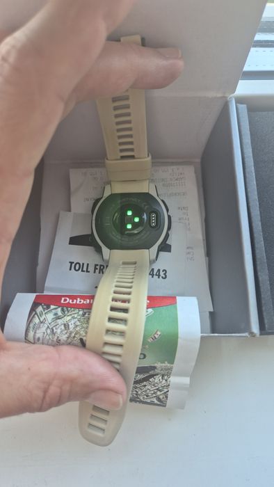 Часы Garmin Instinct