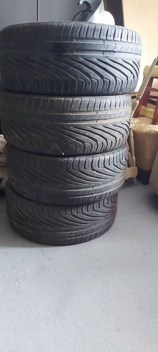 Летни Гуми 245/45/18 Uniroyal Sport