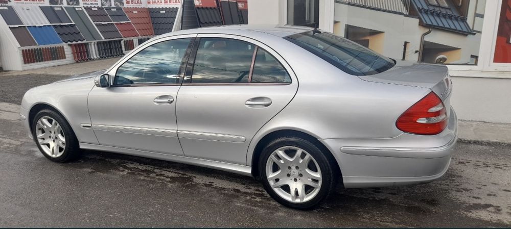MERCEDES-BENZ E-Class 0 — imagine 2
