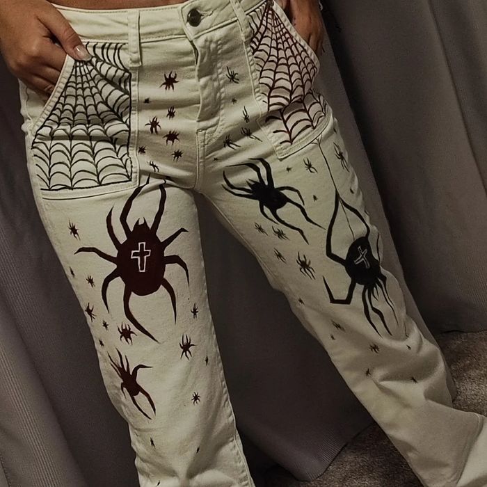 Blugi Pepe Jeans pictați manual