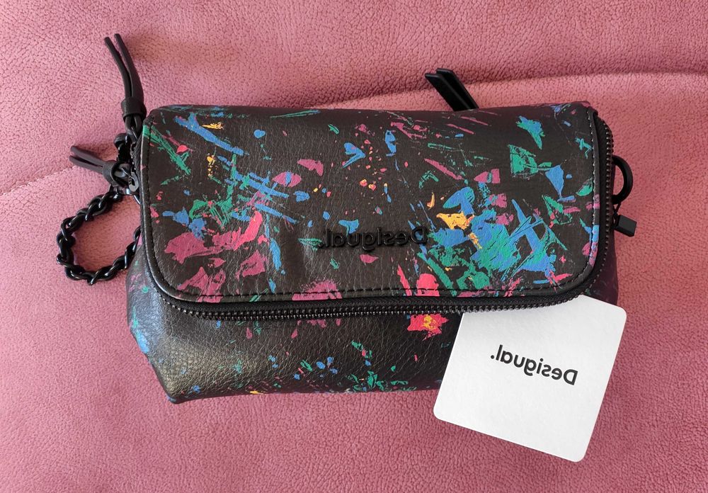 Desigual нова малка чанта с две дълги дръжки