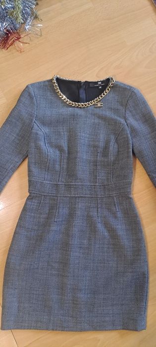 Elisabetta Franchi рокля с вълна