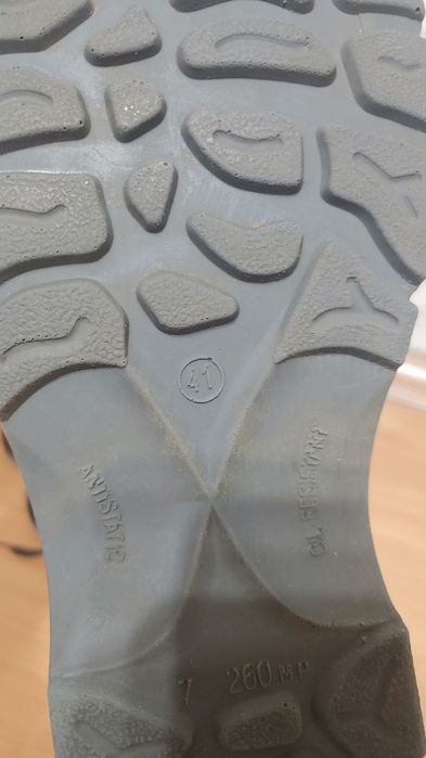 Рабочие спецботинки