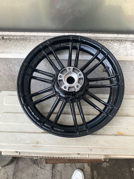 ЧАСТИ / Джанти, реле, седалки, Резервоар за Harley-Davidson