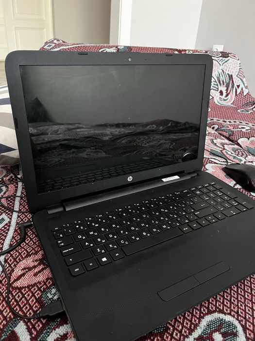 Ноутбук hp загружен windows 10 pro