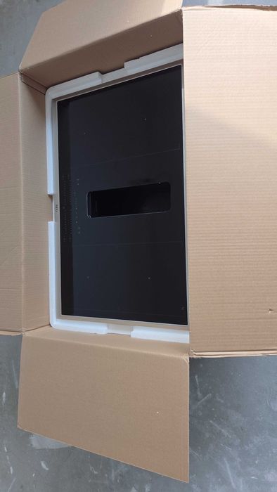Чисто нов индукционен плот с вграден аспиратор AEG CCE84751XB