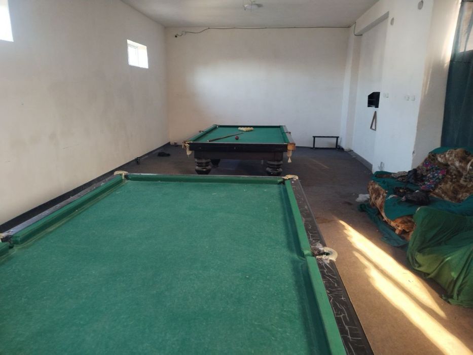 Billiard stollar sotiladi