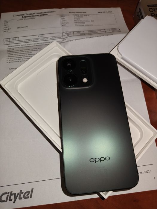 Продавам Oppo reno14 във гаранция