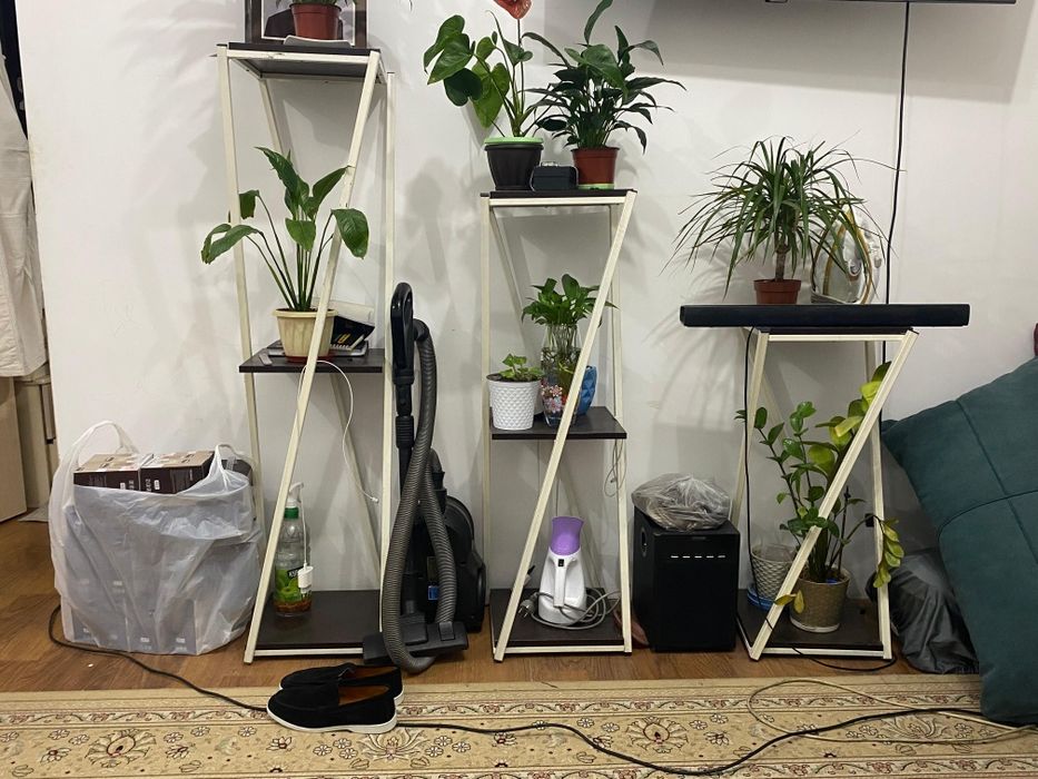 Продам полки для цветов