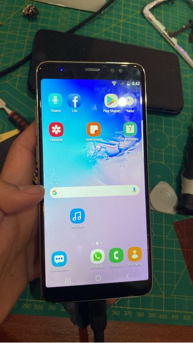 Самсунг С10+ корпусе все идеално