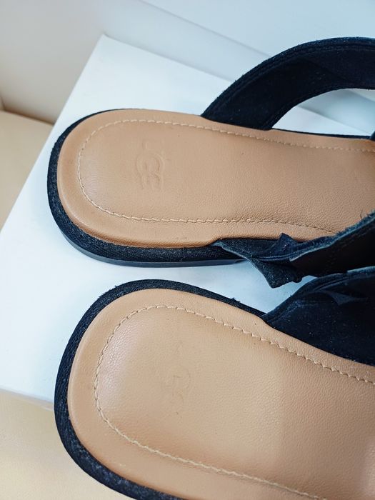 Ugg дамски черни чехли от естествена кожа 40