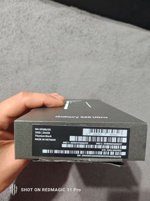 Telefon Samsung s25 ultra 12/256 gb