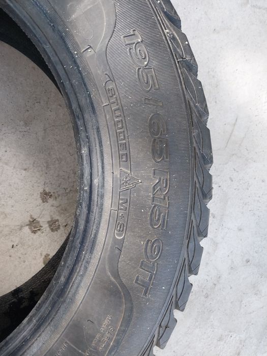 Продам резину R 15.