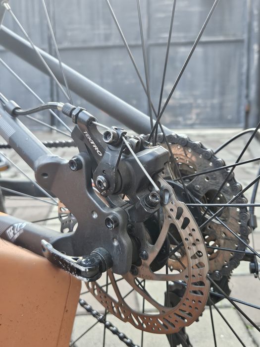 Vând urgent Rockrider st 120