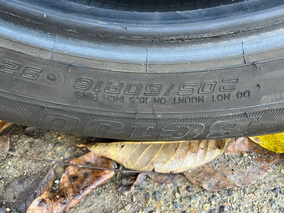 Гуми 215 60 16 зимн  205 60 16 летни