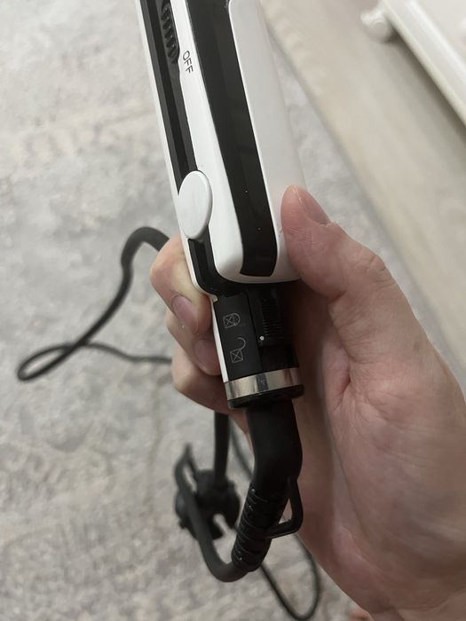 Продам выпрямитель для волос