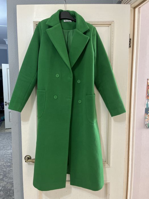 Верхняя одежда в ассортименте