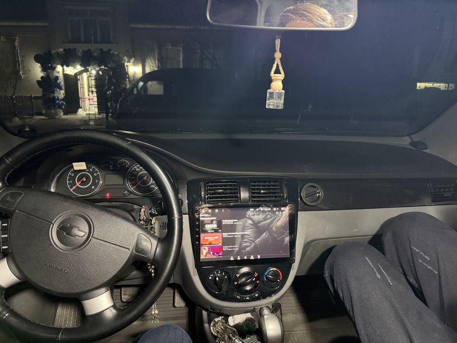 Jentra 23/24 sotladi qora