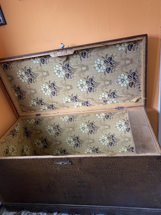 Автентична старинна ракла